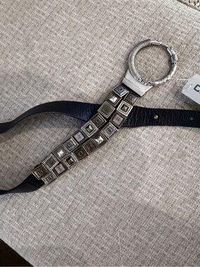 Chico’sSilver Hammered Slouch Belt Medium